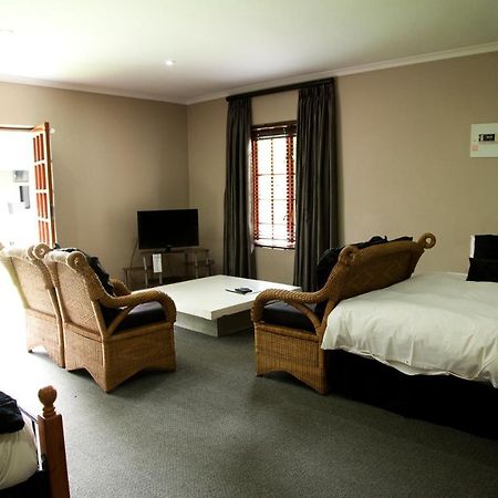 The Gables Middelburg Mpu Hotel ภายนอก รูปภาพ